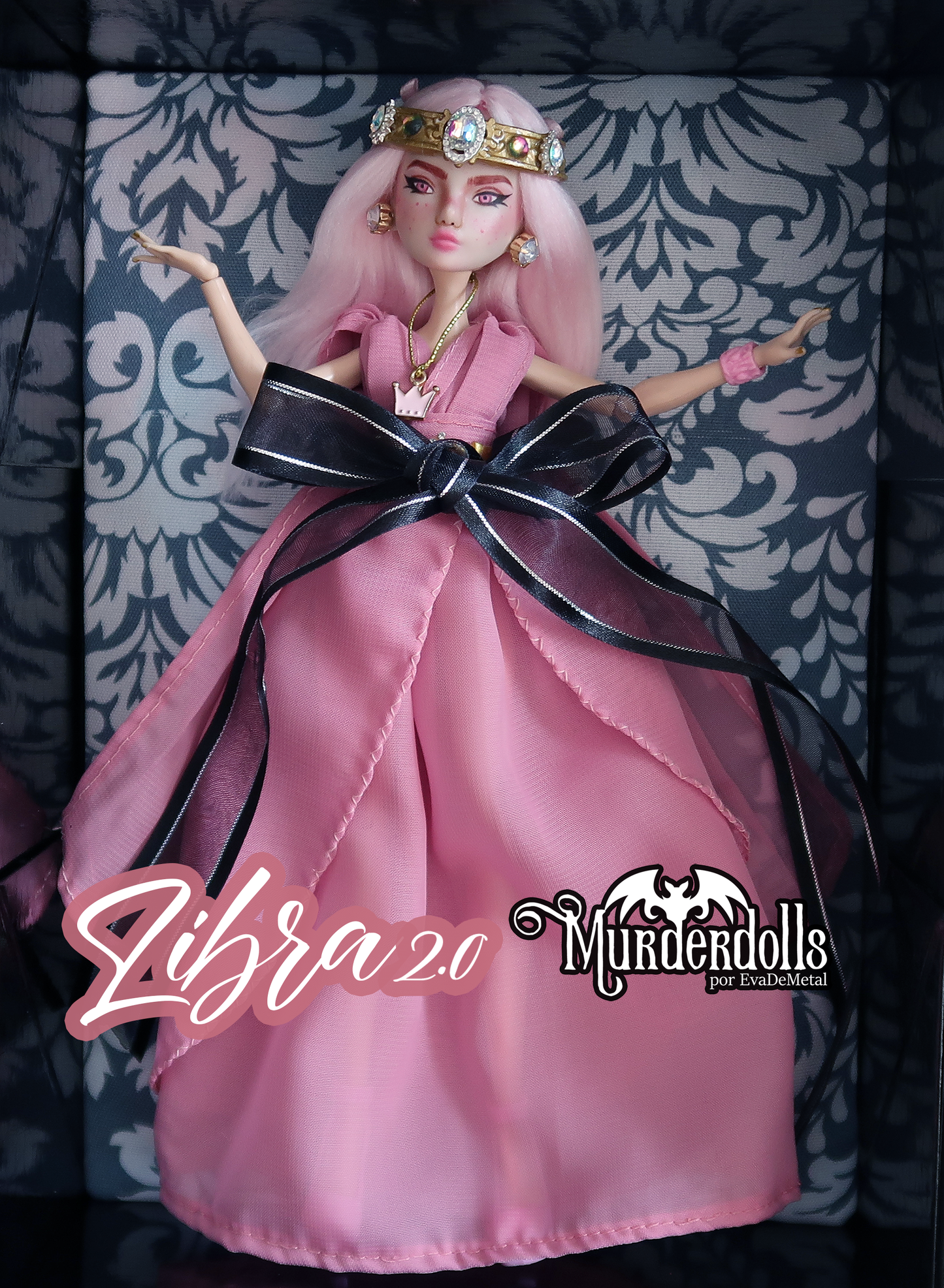 LIBRA 2.0 DOLL